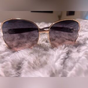 Elegant Gold Sunglasses